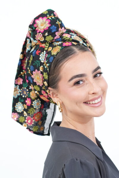 מטפחת ורדית